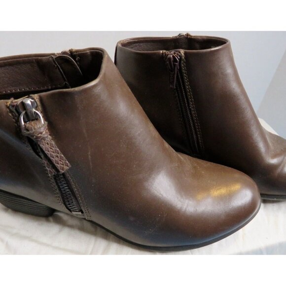 Croft&Barrow Ortholite Women's Brown Zip-Up Ankle Boots Size 7.5 MED - Picture 2 of 8